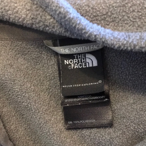 The North Face Sweatshirt - Picture 3 of 5